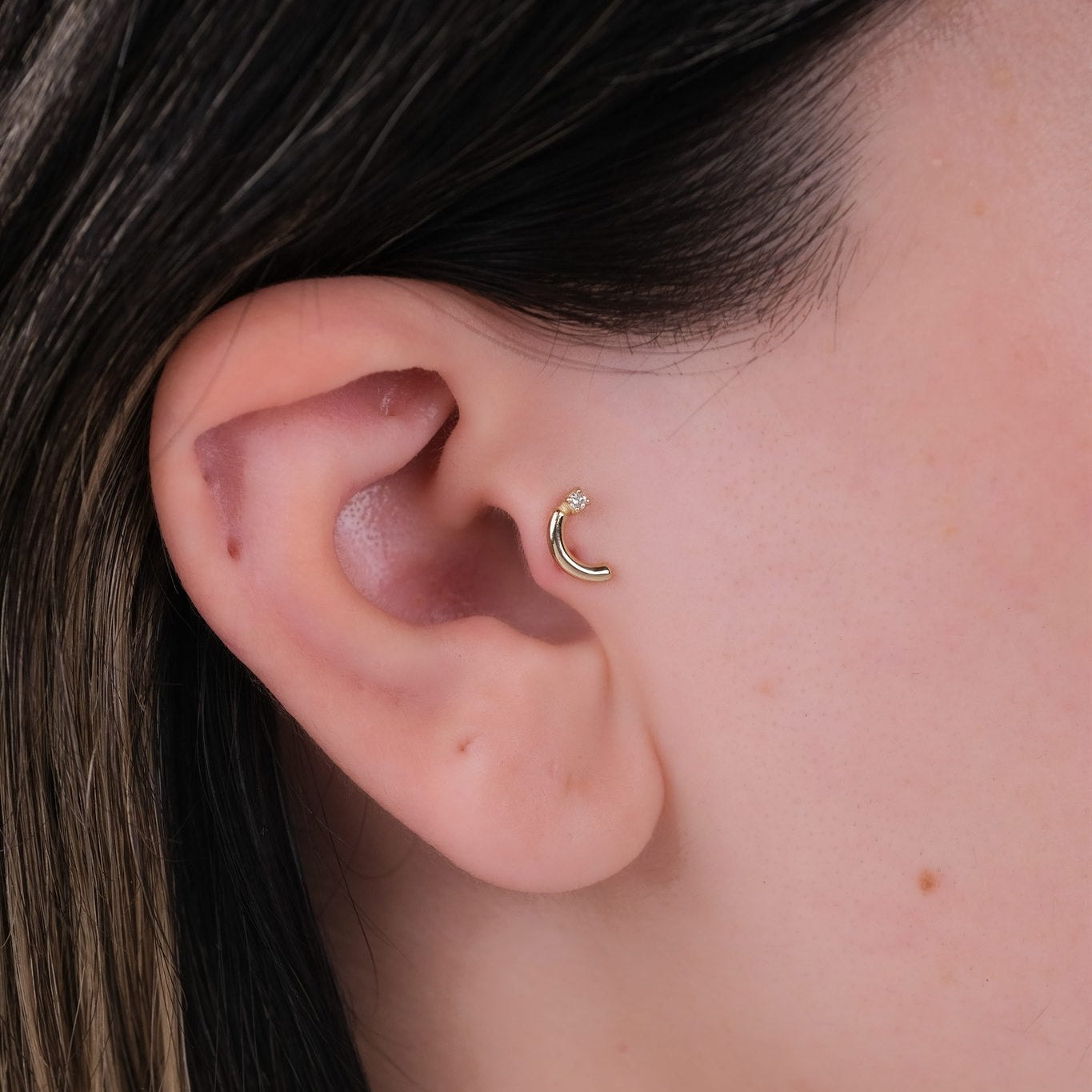 Kayan Yıldız Piercing -14 Ayar Altın Pırlanta