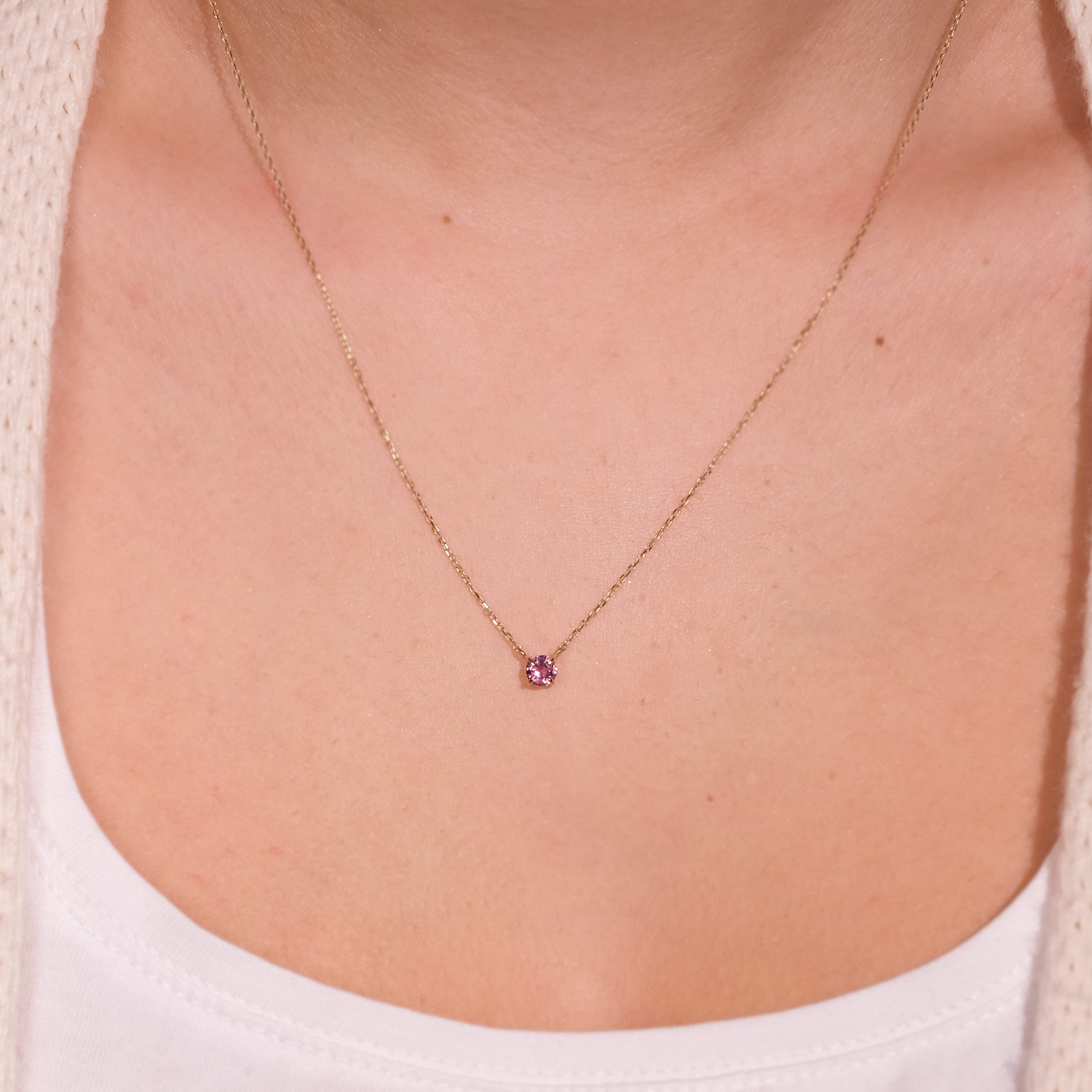 Turmalin Taşlı 14 Ayar Altın Minimal Kolye