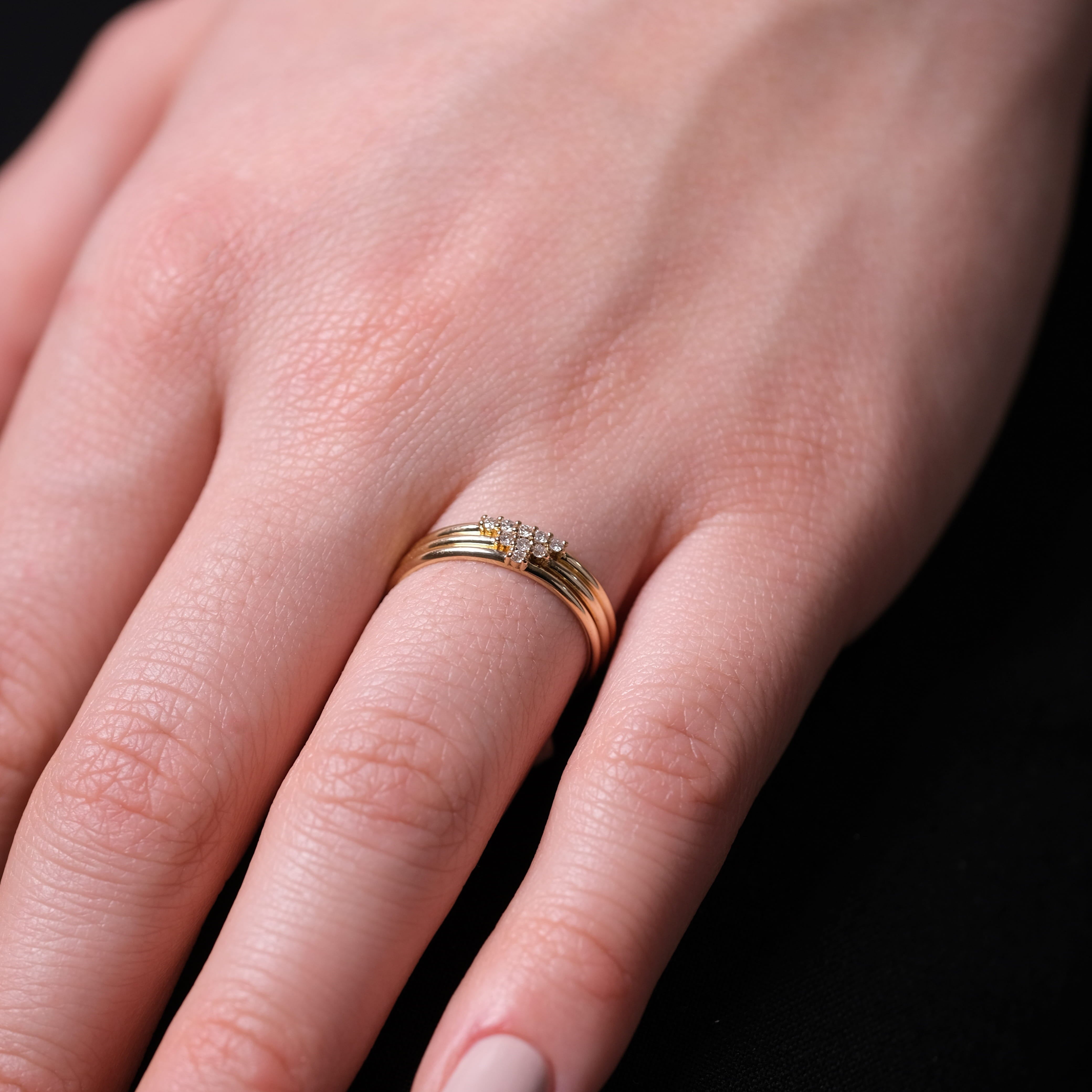 Minimal Tektaş Pırlanta Yüzük – 14 Ayar Altın