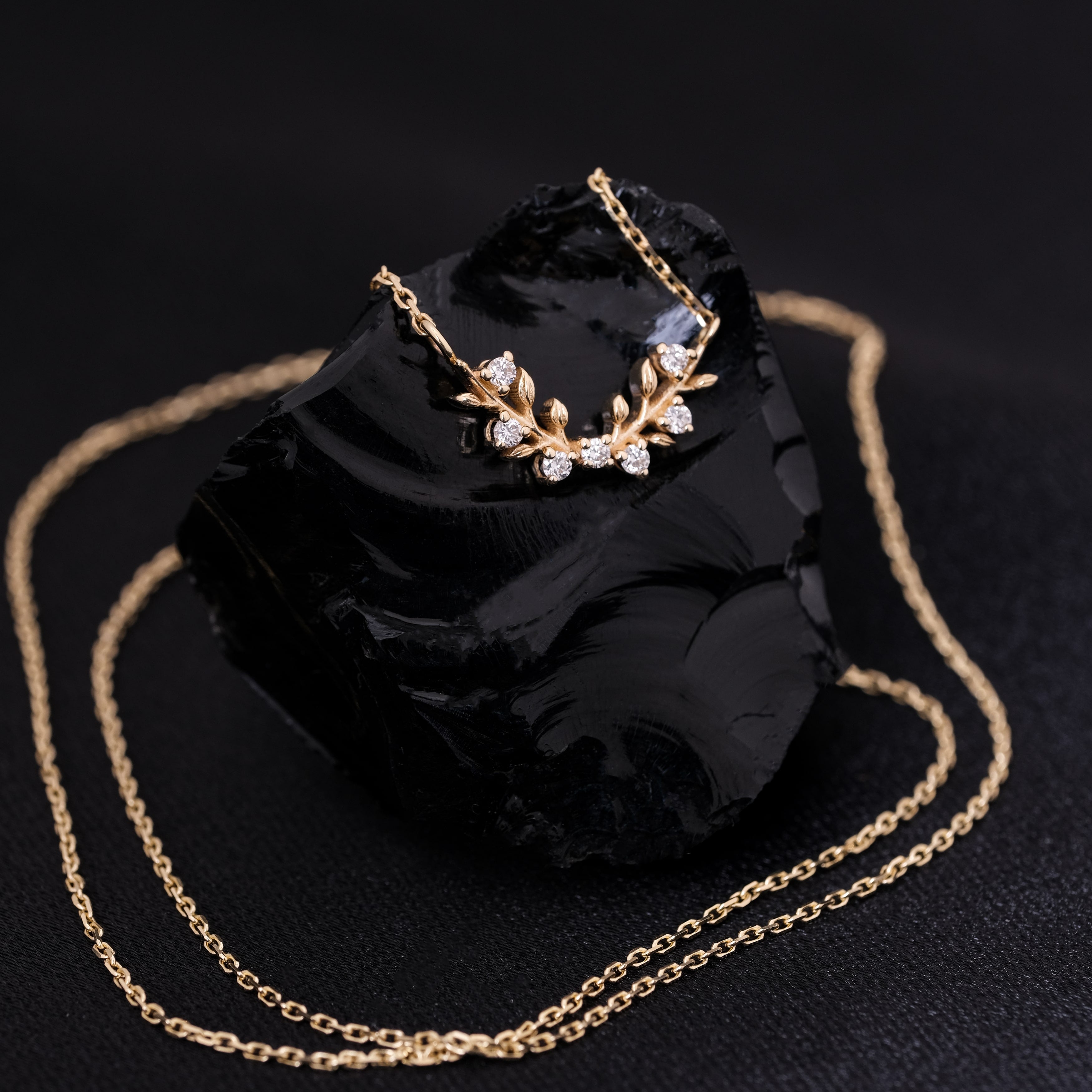 Livia Bloom - 14 Ayar Pırlantalı Kolye