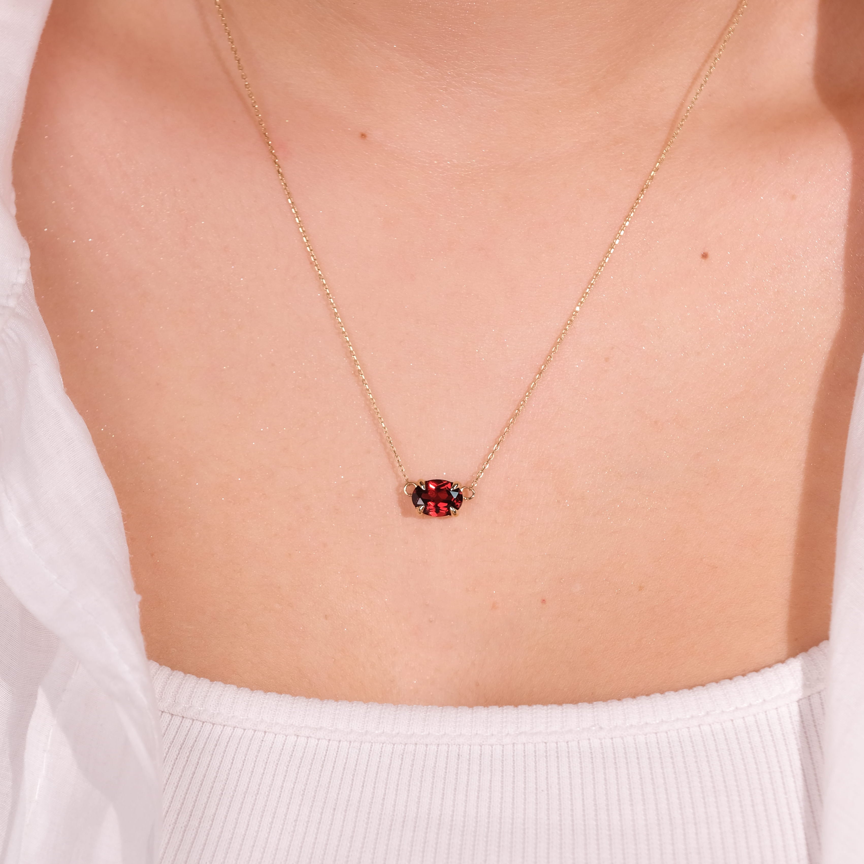 Garnet Doğal Taşlı Kolye