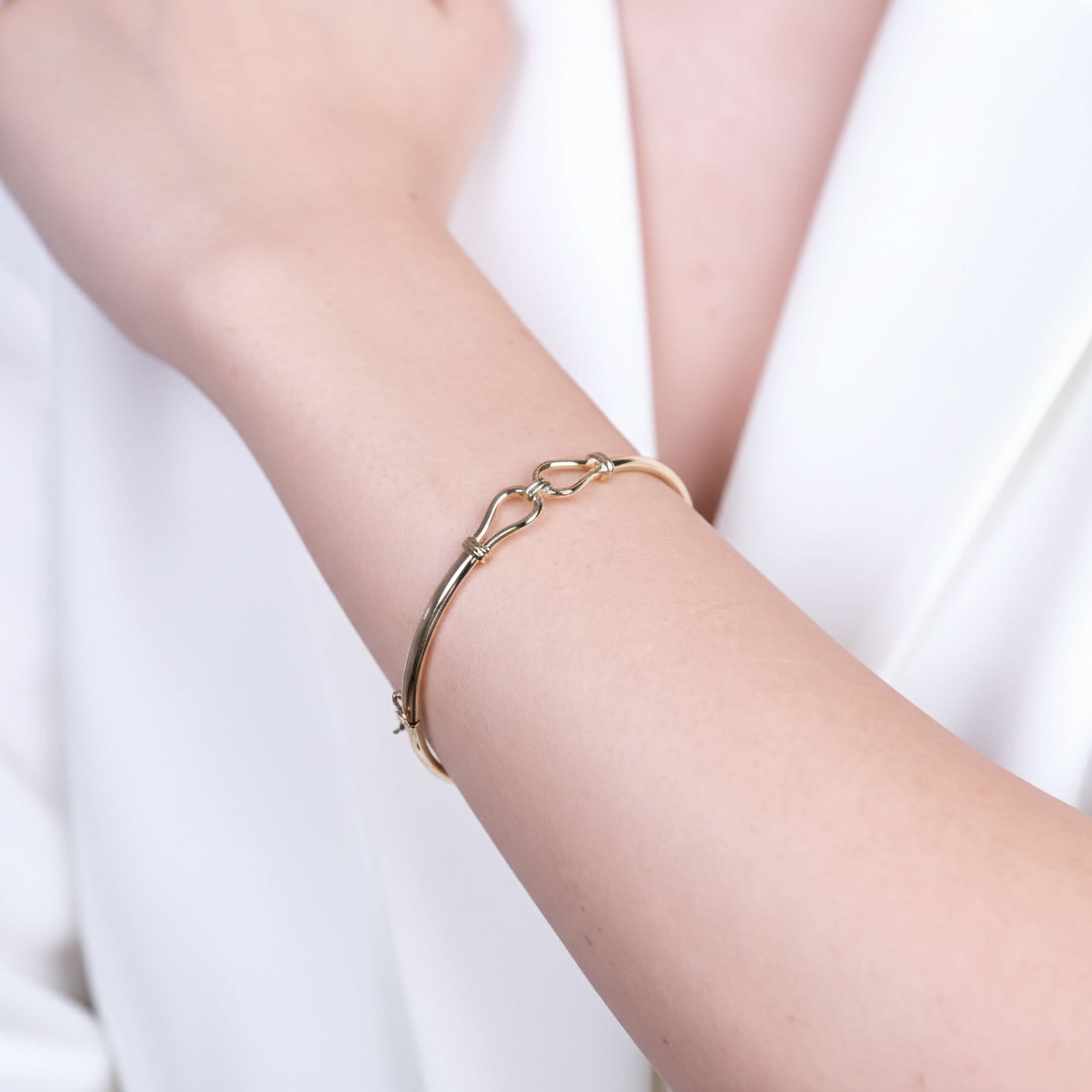 Çift Halka Formlu 14 Ayar Altın Kelepçe