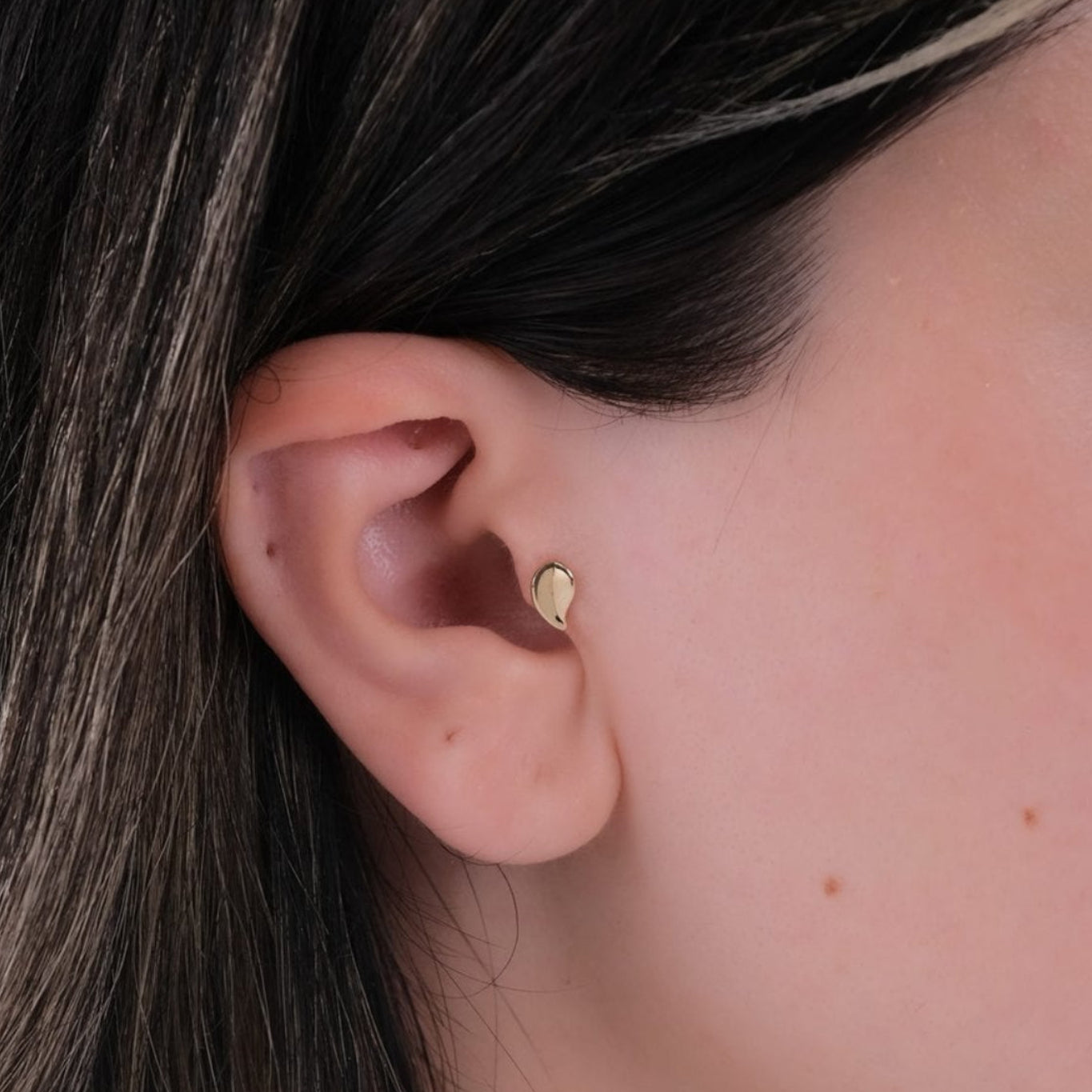 Yaprak Piercing - 14 Ayar Altın Pırlanta