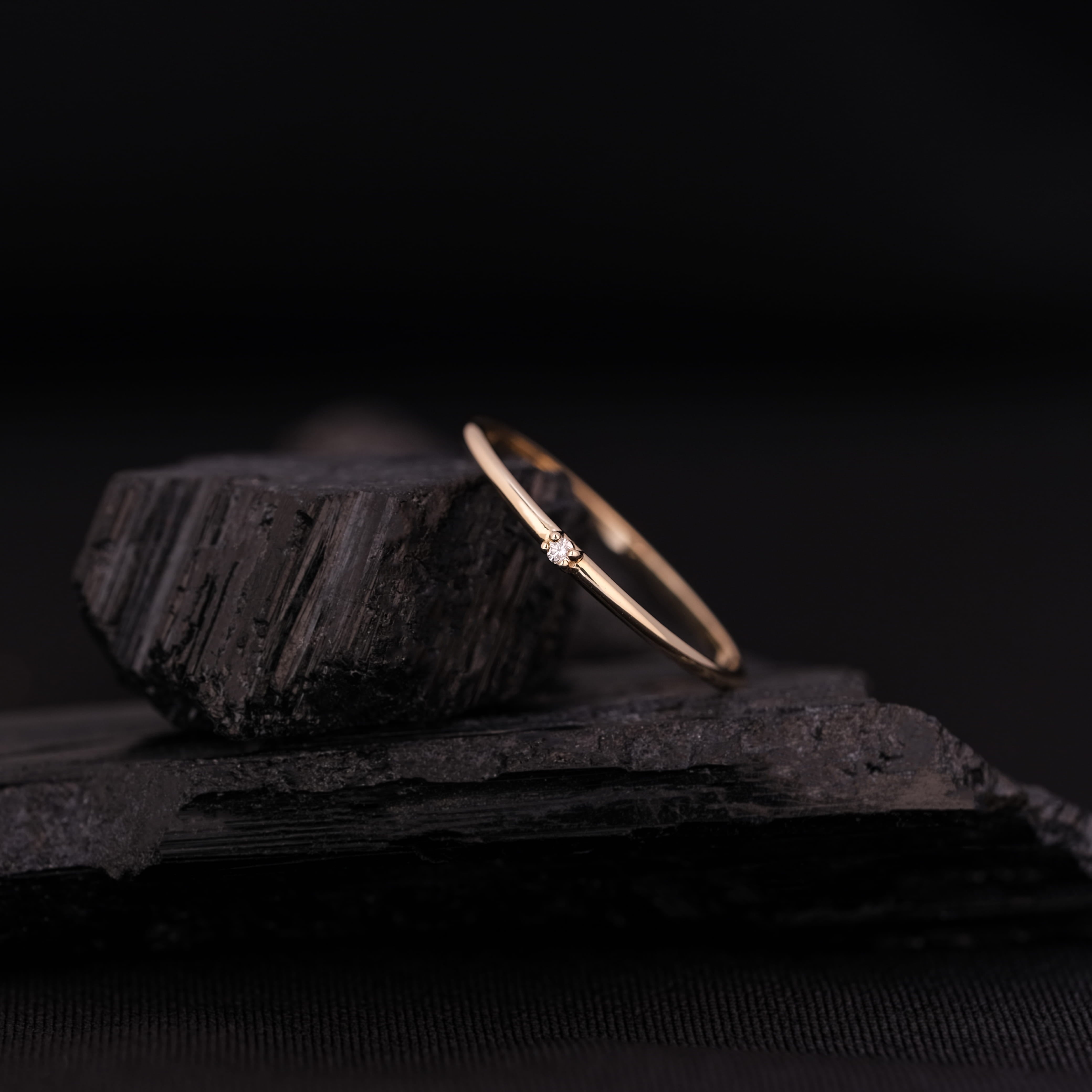 Minimal Tektaş Pırlanta Yüzük – 14 Ayar Altın