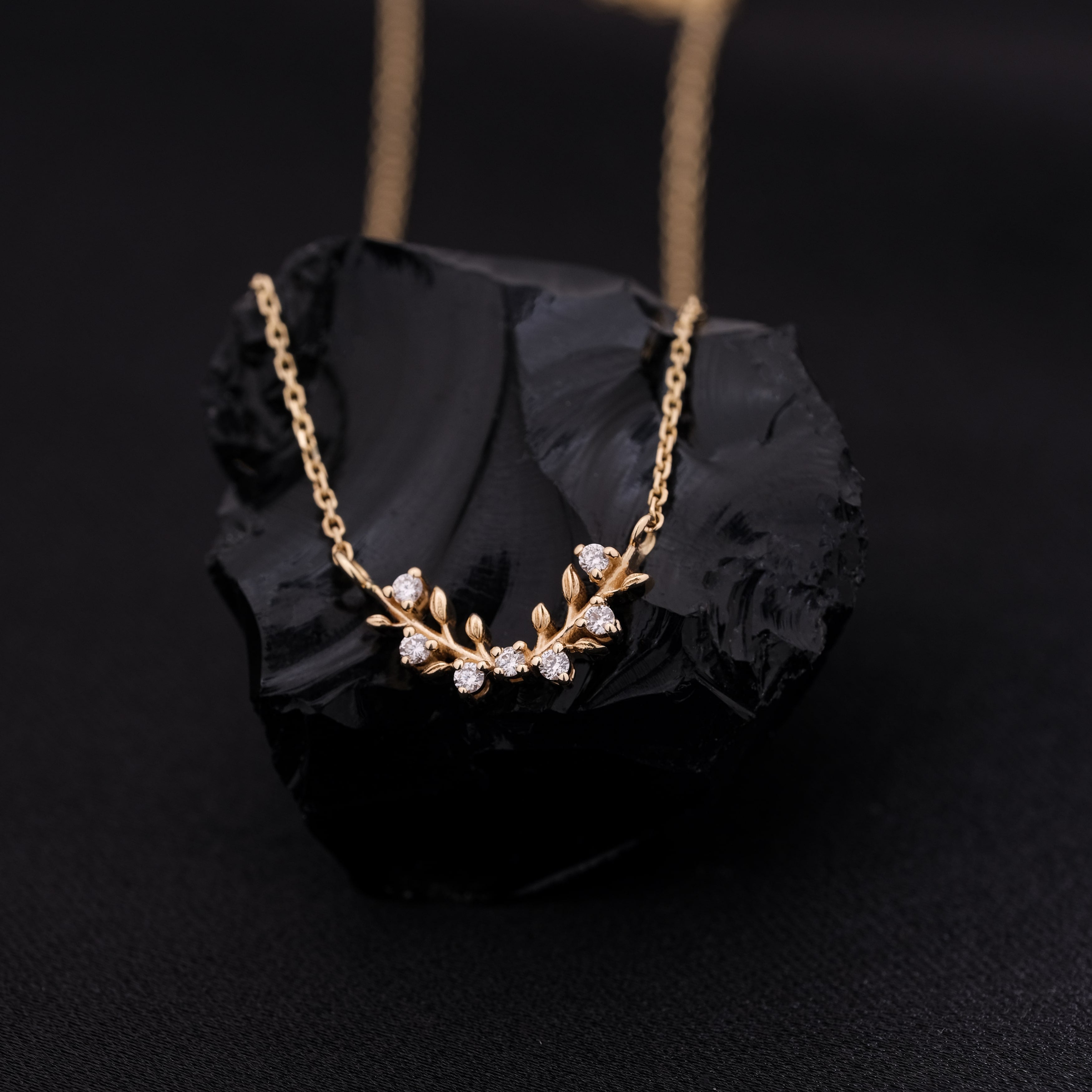 Livia Bloom - 14 Ayar Pırlantalı İnce Kolye