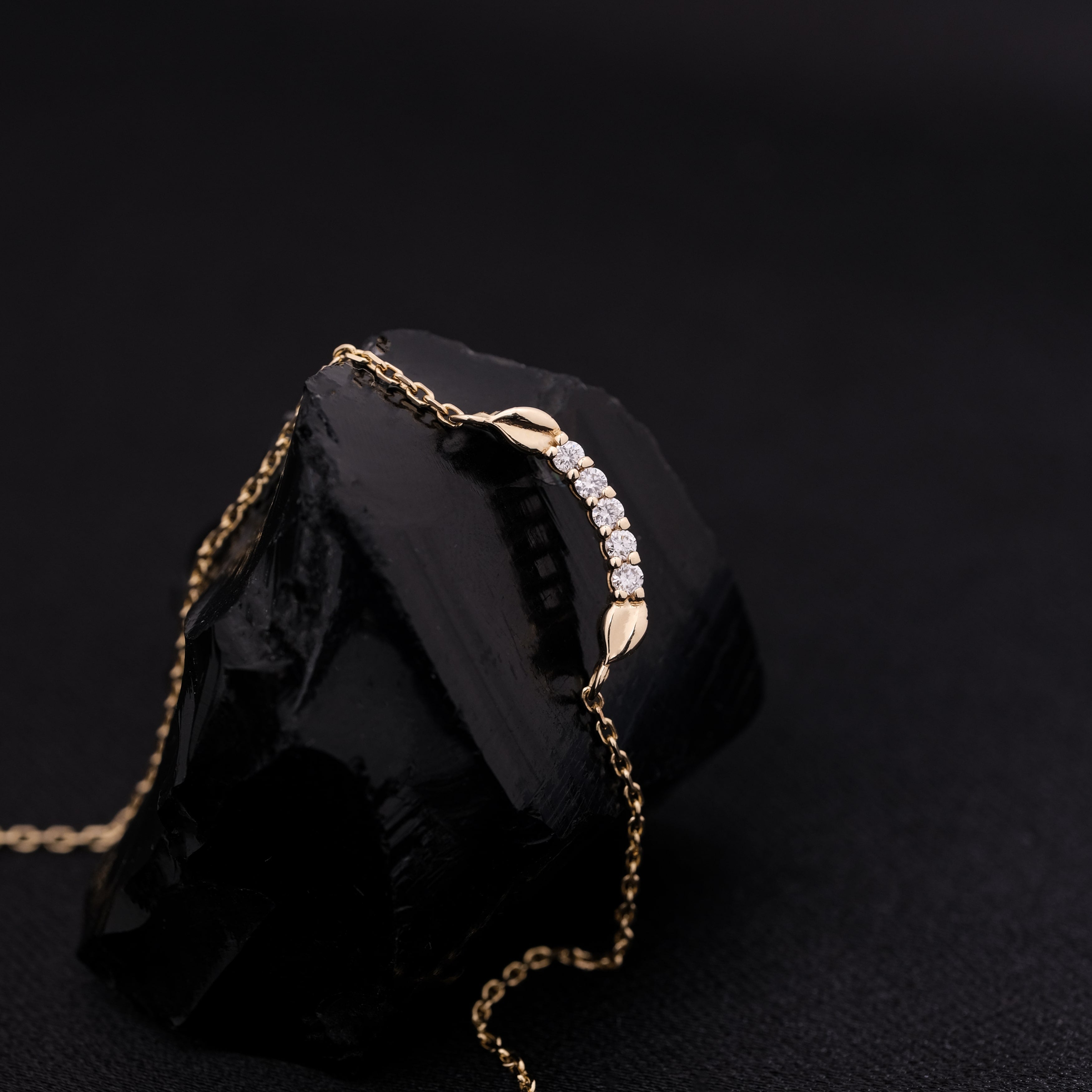 Livia Arc - 14 Ayar Pırlantalı Kolye