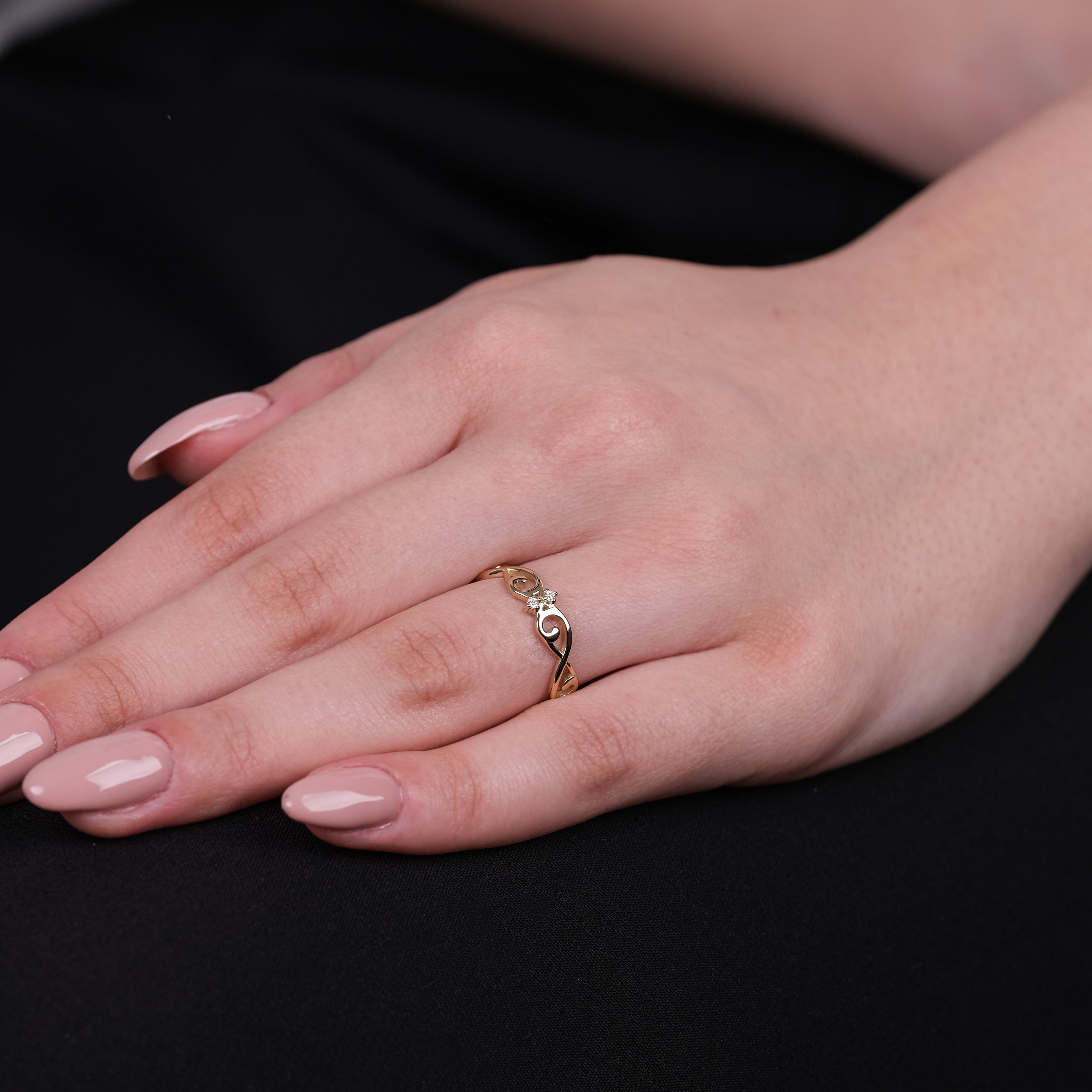 Lia - 14 Ayar Pırlantalı Altın Yüzük