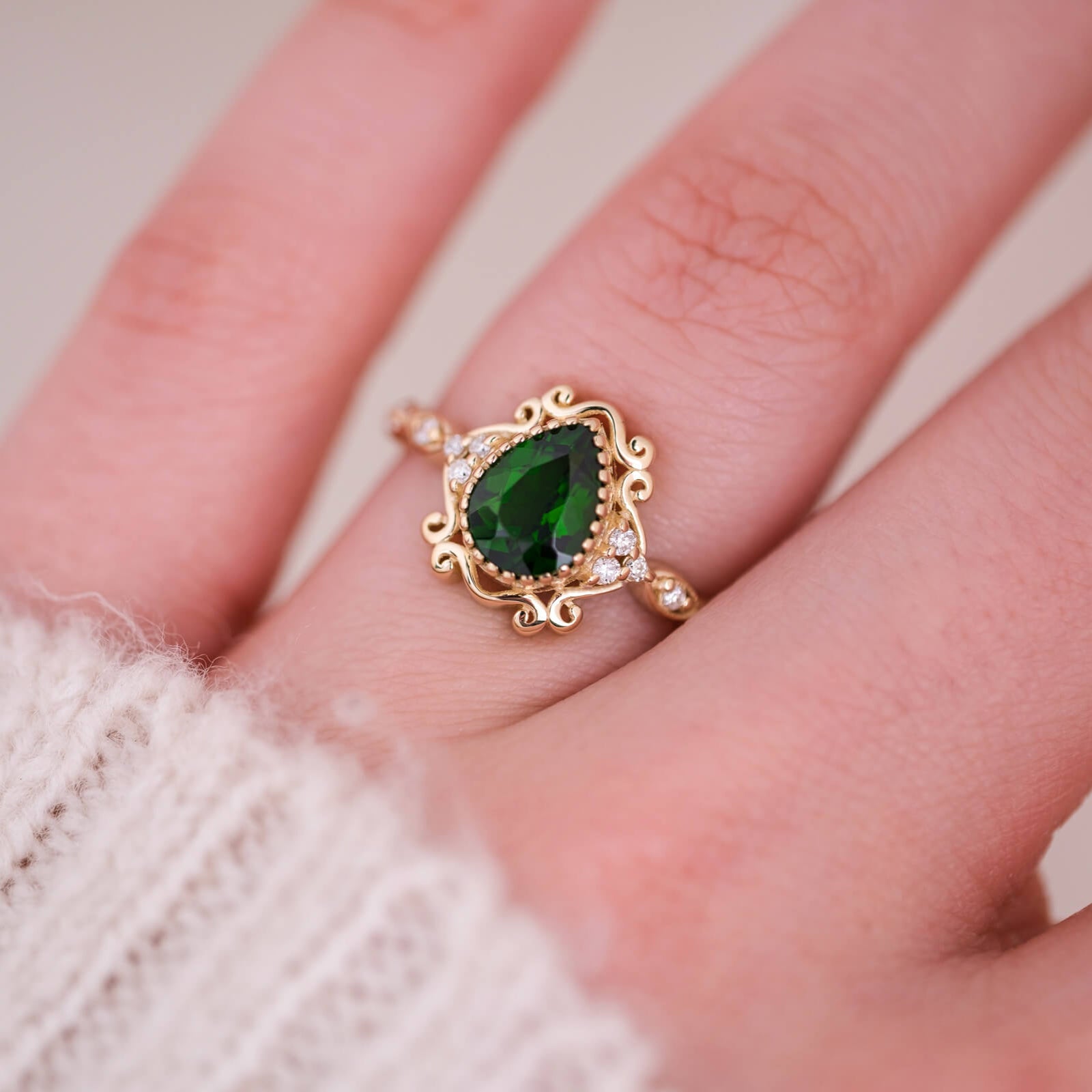 Arwen Vintage | Krom Diopsit ve Pırlantalı Yüzük