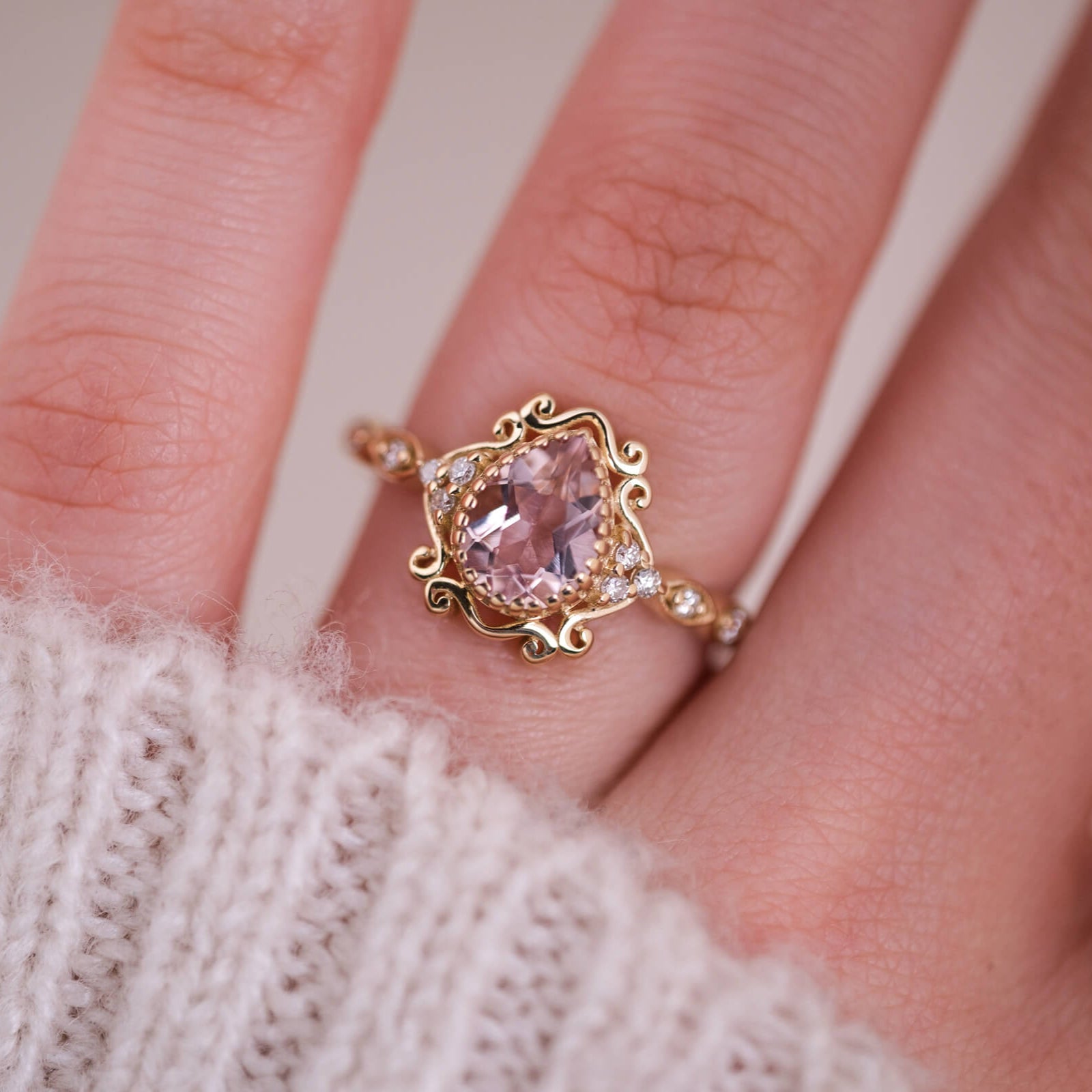 Arwen Vintage | Morganit ve Pırlanta Taşlı Yüzük