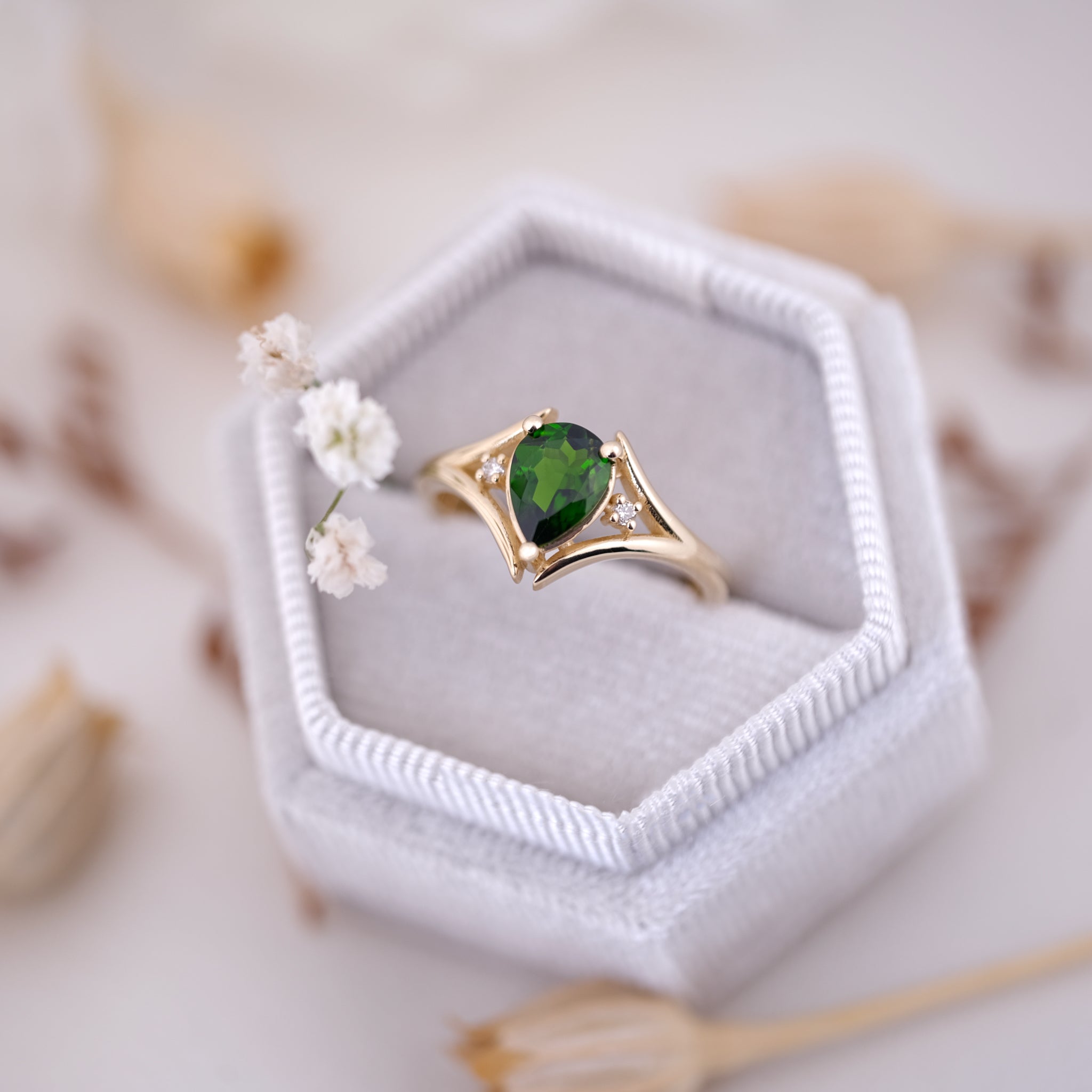 Lirien | Damla Kesim Krom Diopsit ve Pırlantalı Yüzük